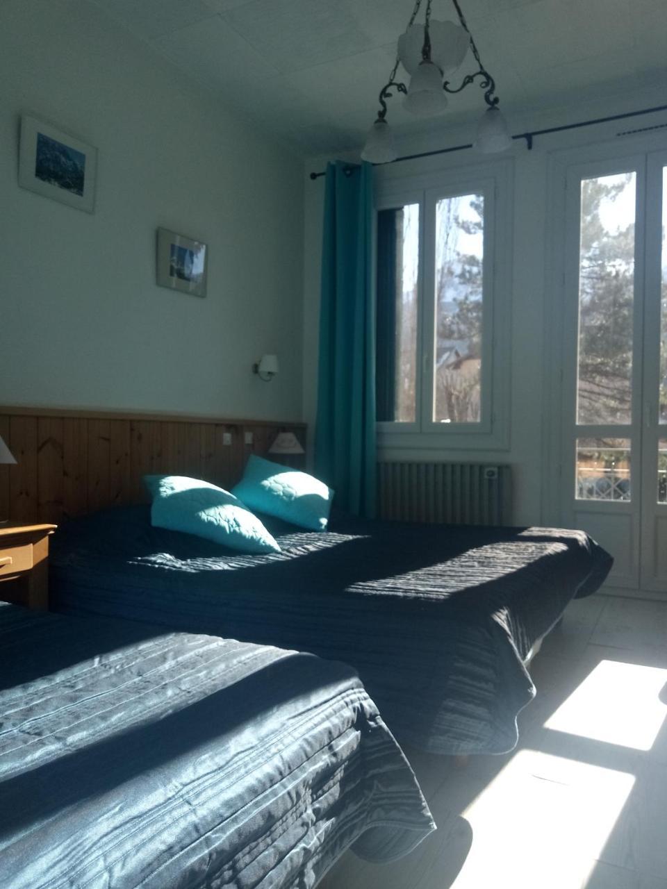 La Grande Eperviere Otel Barcelonnette Oda fotoğraf